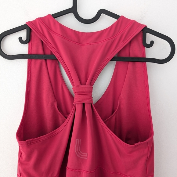 Lolë Pink Racerback Tank Top With Integrated Bra In Size Medium - Picture 6 of 13